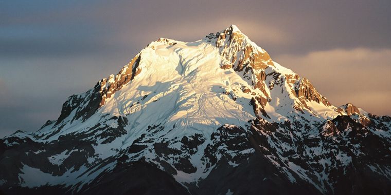 FLUX1.1 [pro] introduces Ultra and Raw modes for superior image generation