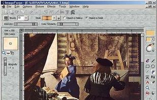 STANDARD - Image Editing Windows Allow Easy Access to Painting Tools and Functions