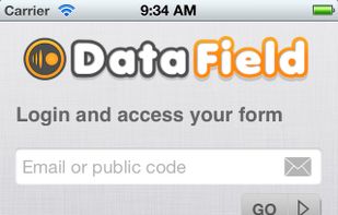 Login screen : with email or simply with your organization tag