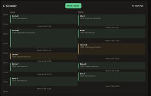 Day schedule for the whole team: bookings, free gaps and new bookings awaiting confirmation.