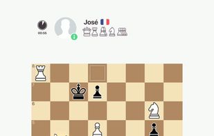 Chess Royale screenshot 1