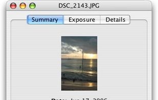 Photo descriptions are shown/edited under the Summary pane.