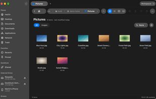 Browsing a folder in icon view, in dark mode.