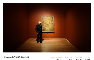 EXIF info with border