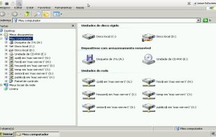 Full screen mode. Notice the toolbar at the top, which appears when you move the mouse to the top of the screen