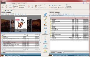 Main interface with one panel displaying 3D thumbnails for mp3 tracks