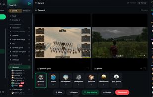 In community voice channel with screensharing