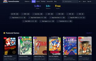 Main interface with console categories and featured classic titles.