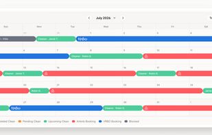 Booking Calendar with Clean Windows