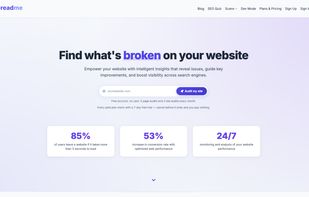 Home page — enter any URL to start an audit; the free plan covers 5 page audits and 3 site audits a month.