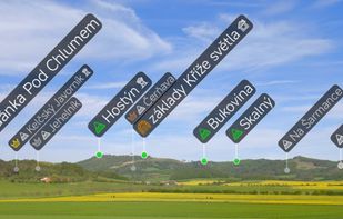 Identify mountains and landmarks directly in the landscape using augmented reality.