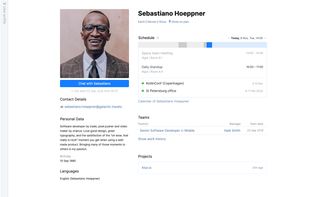 Find mission-critical information for each of your colleagues: contact details, workspace location, availability, schedule, vacations, and business trips.