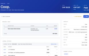 Expense detail with booking lines, VAT split and automatically generated double-entry journal postings.