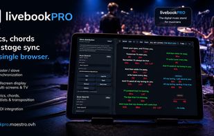 Fullscreen stage display mode, synchronized live across all connected screens
