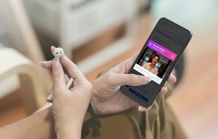 AI Powered Video Chat to help you dive deeper.