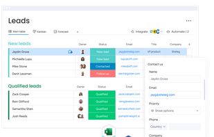 monday CRM screenshot 1