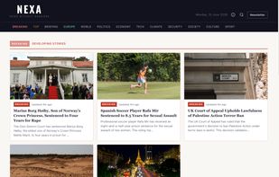 Homepage with the category grid and headlines