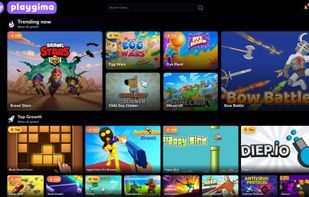 Trending games page showing a grid of popular online browser games that users can open and play directly from the website.