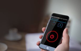 Flashlight Control with Blink Rate