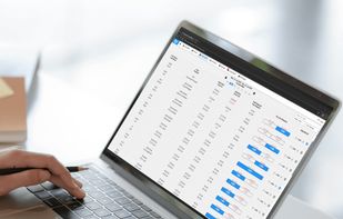 See employees hours in real time. Approve and adjust hours  ready to export to your payroll system. 