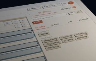 The Words panel: rhymes for the selected word grouped by syllable count, plus slant rhymes, synonyms and Explore, in English or Spanish.
