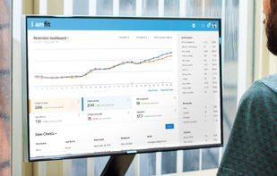 Intuitive Club Management: Managing your business becomes a breeze with our easy-to-use management system. Save time and reduce hassle by using our cloud-based solution - always available, whenever you are. 