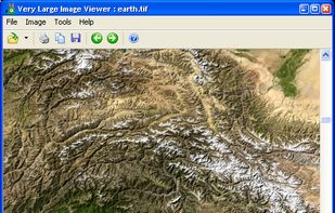 Vliv displaying a 43200x21600 image (1km resolution of the whole earth - see NASA's Blue Marble)