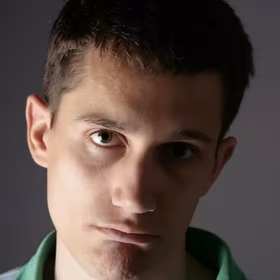 AlternativeTo profile picture for @uphill